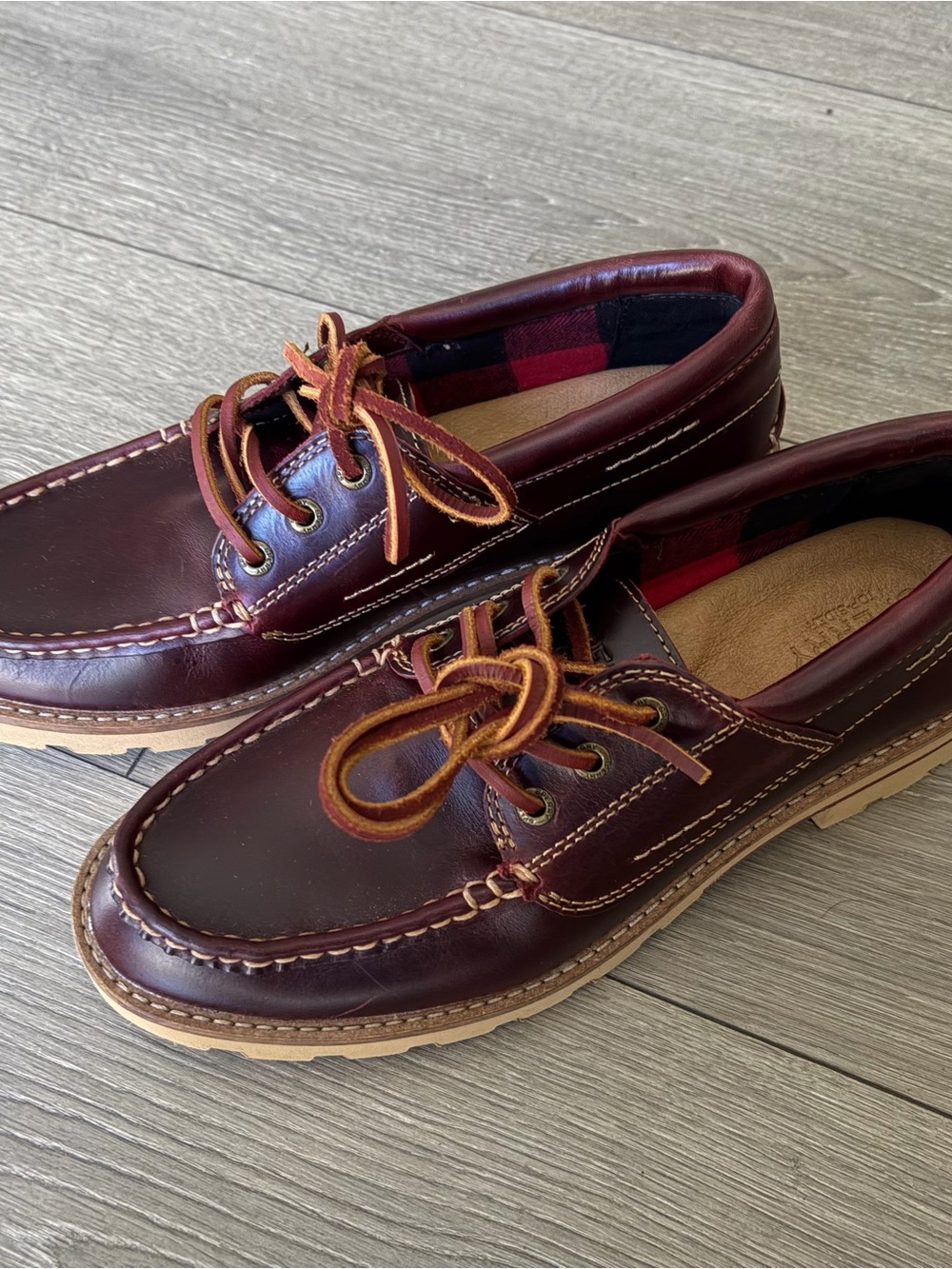 Sperry Burgundy Leather Boat Loafers with Tan Laces